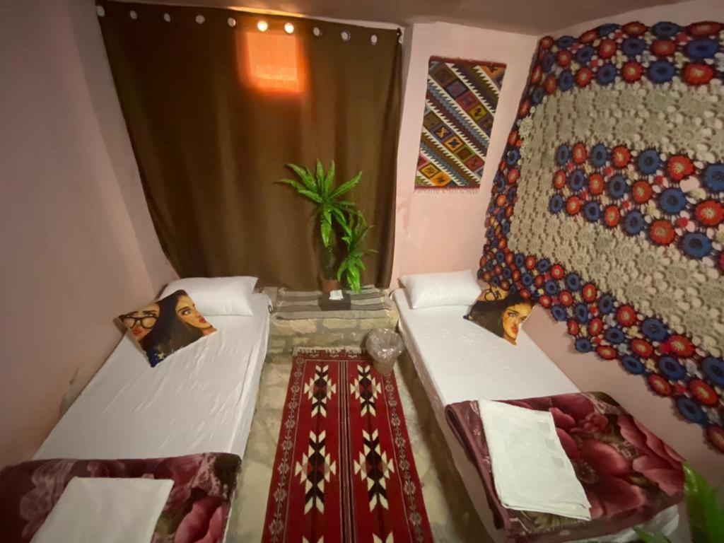 Dana Guesthouse Buitenkant foto
