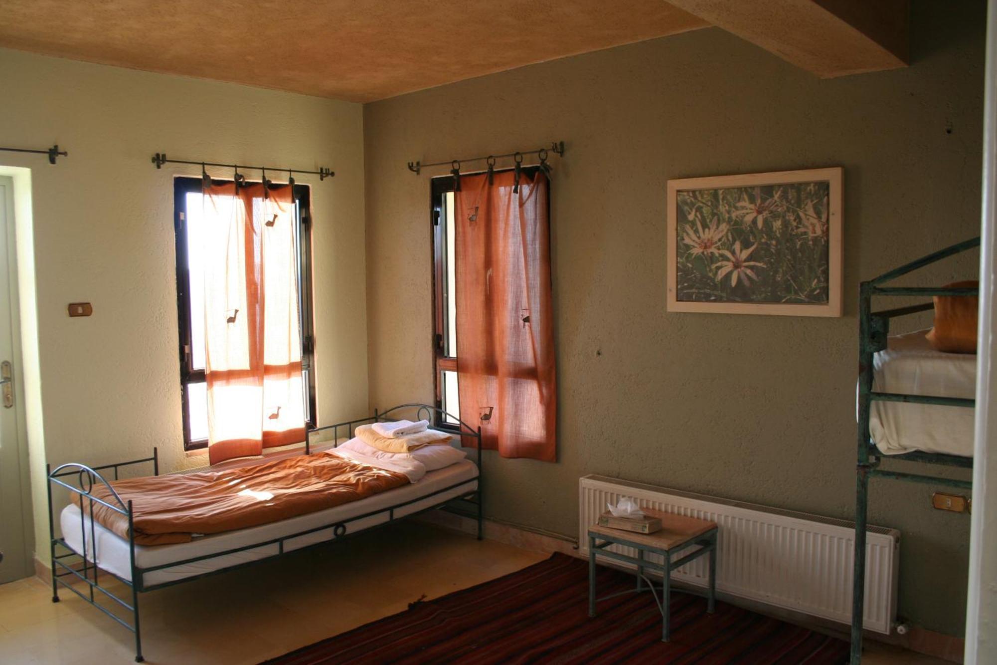 Dana Guesthouse Buitenkant foto